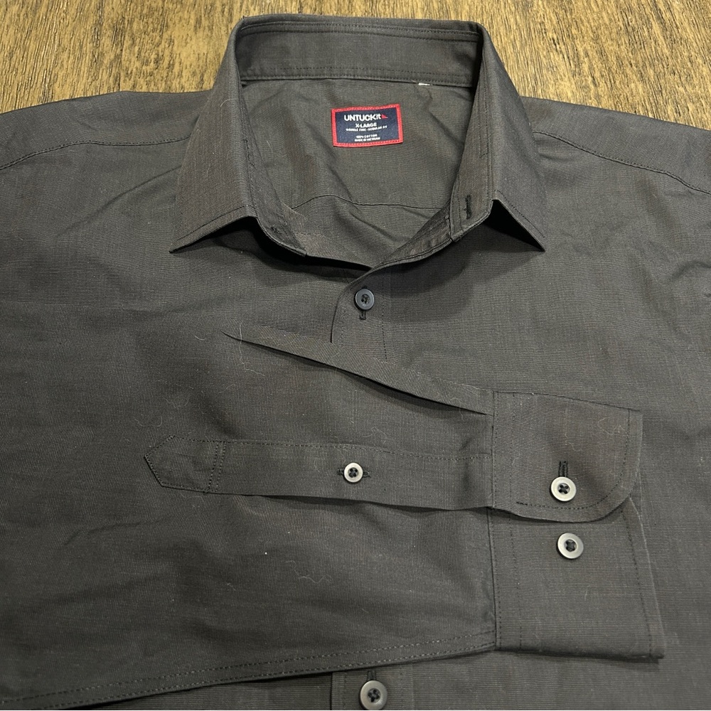 Untuckit Button Down Mens Shirt Size XL Grey Regular Fit 100% Cotton